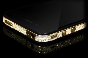 iPhone4 gold crystal rim detail