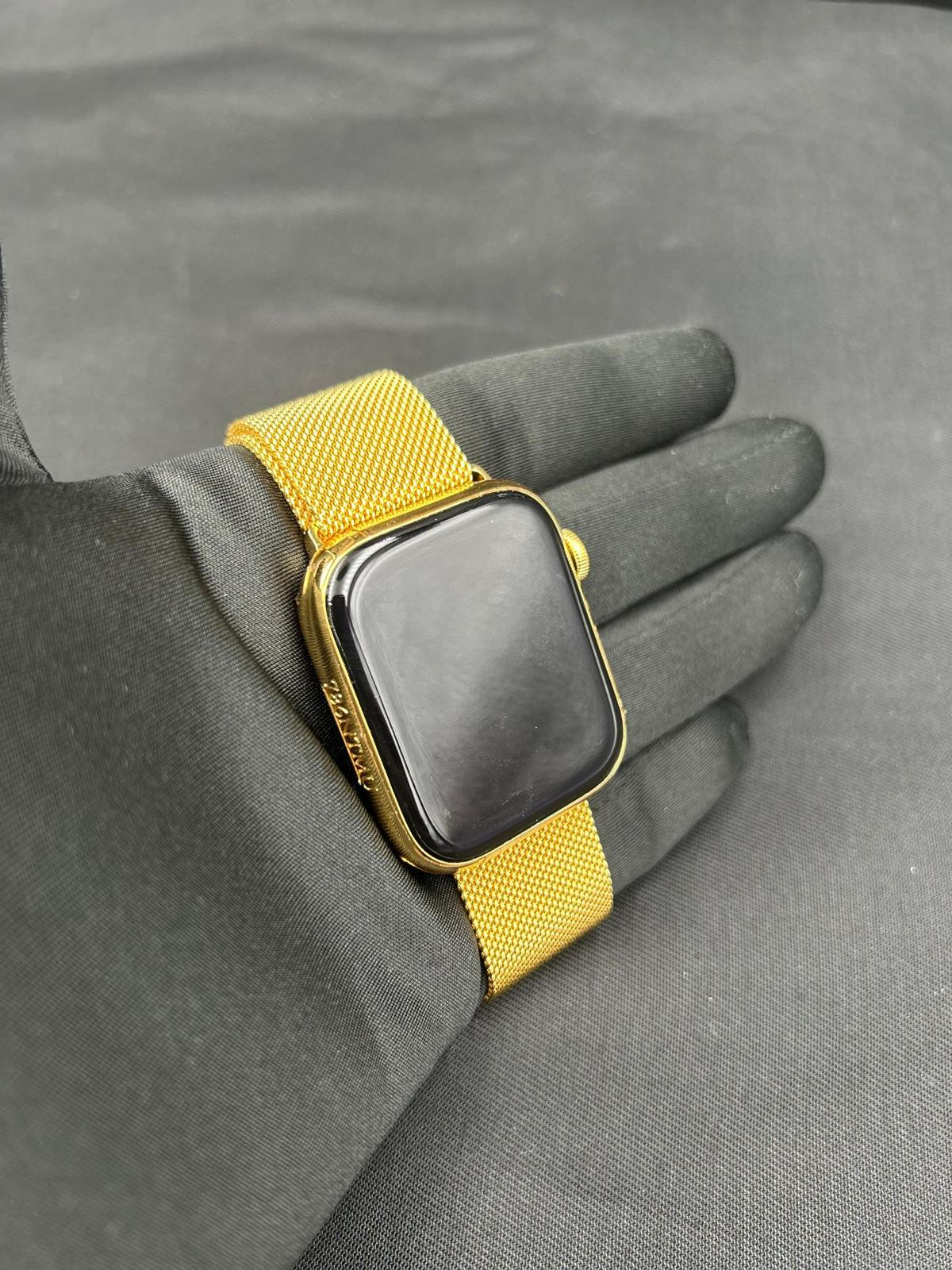24k gold customised Apple Watch by Goldgenie
