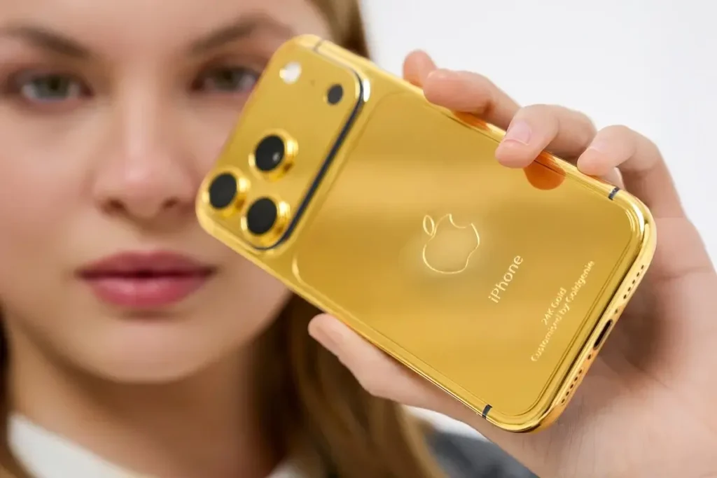 Bespoke phone customisation service at Goldgenie