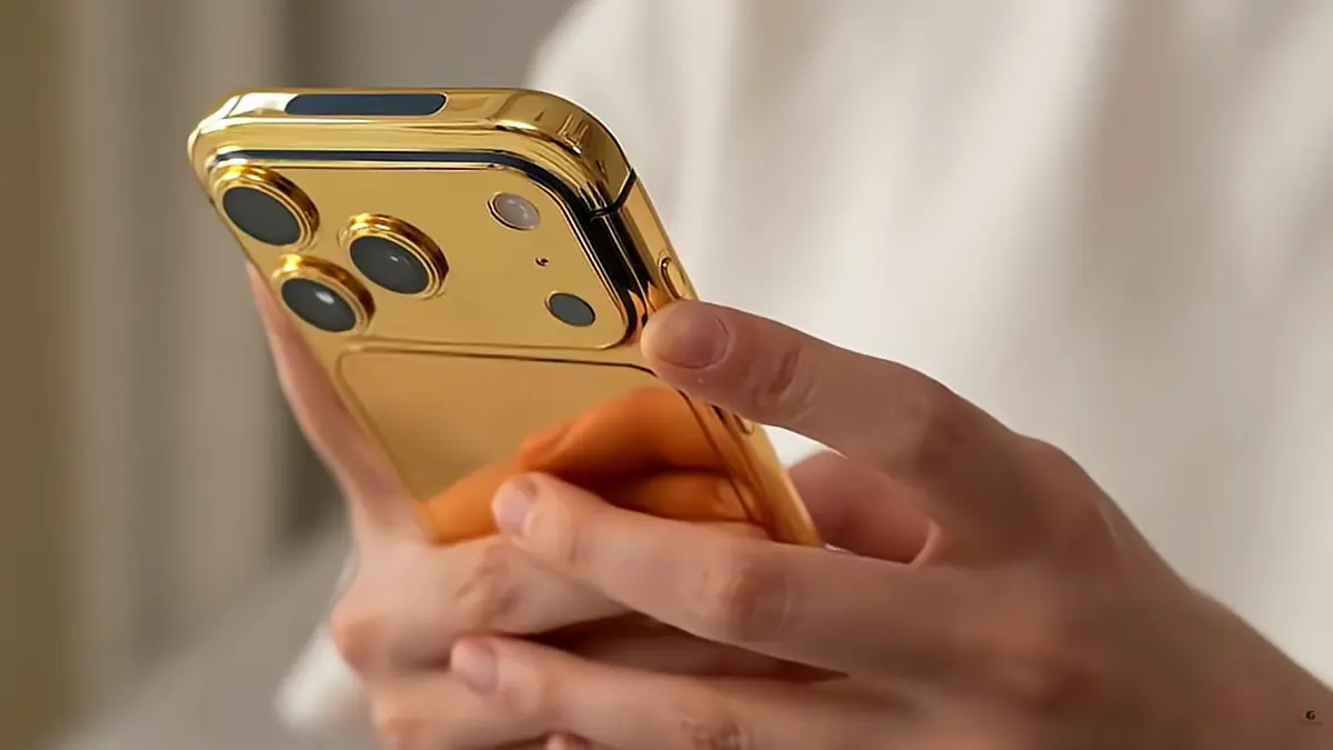 Goldgenie 24K Gold iPhone 18 designed for luxury collectors.