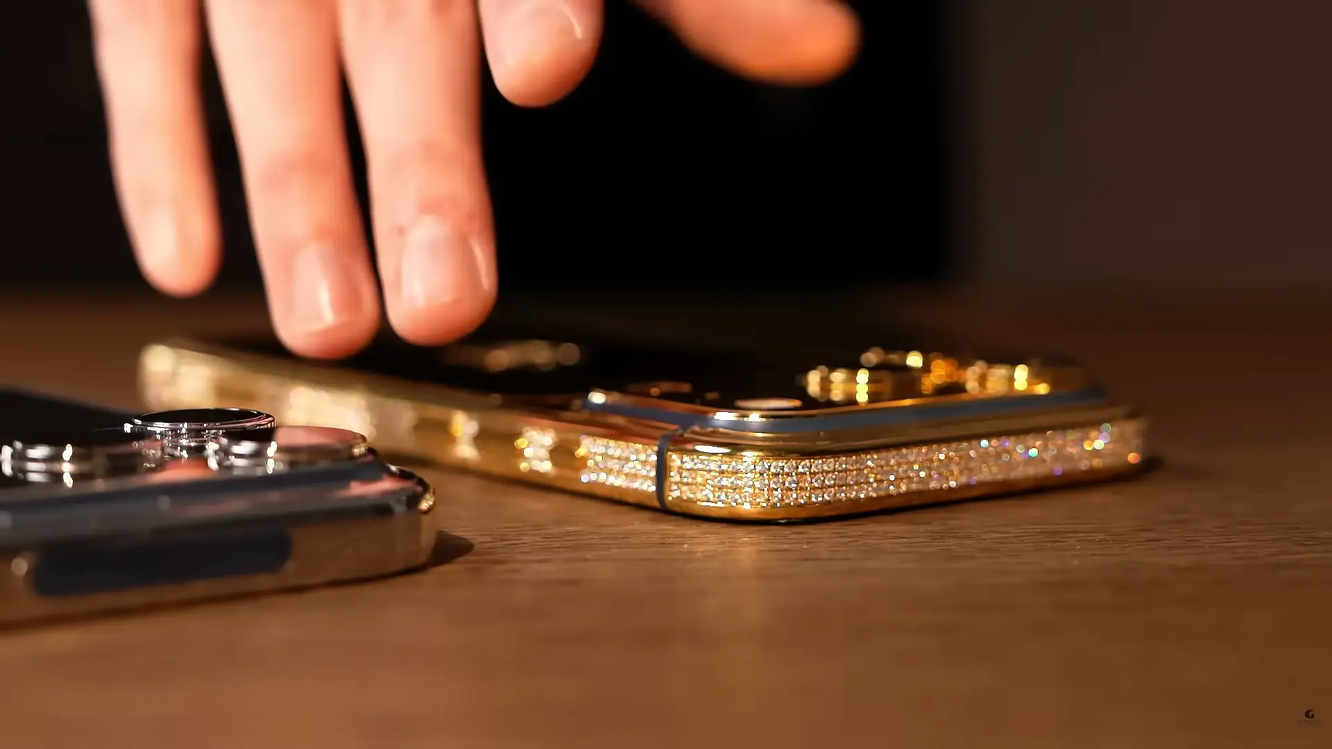 Goldgenie luxury iPhone 18 available to reserve with 50% deposit