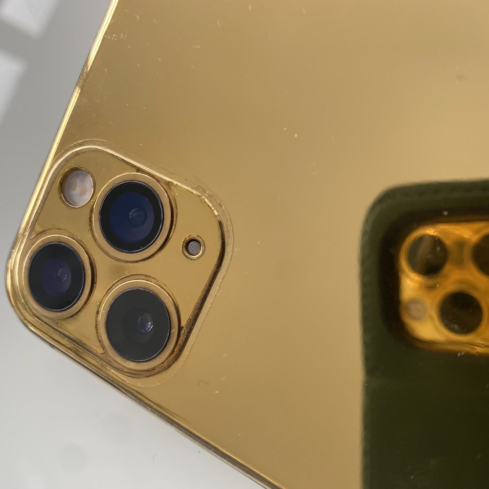 24k gold plated iPhone