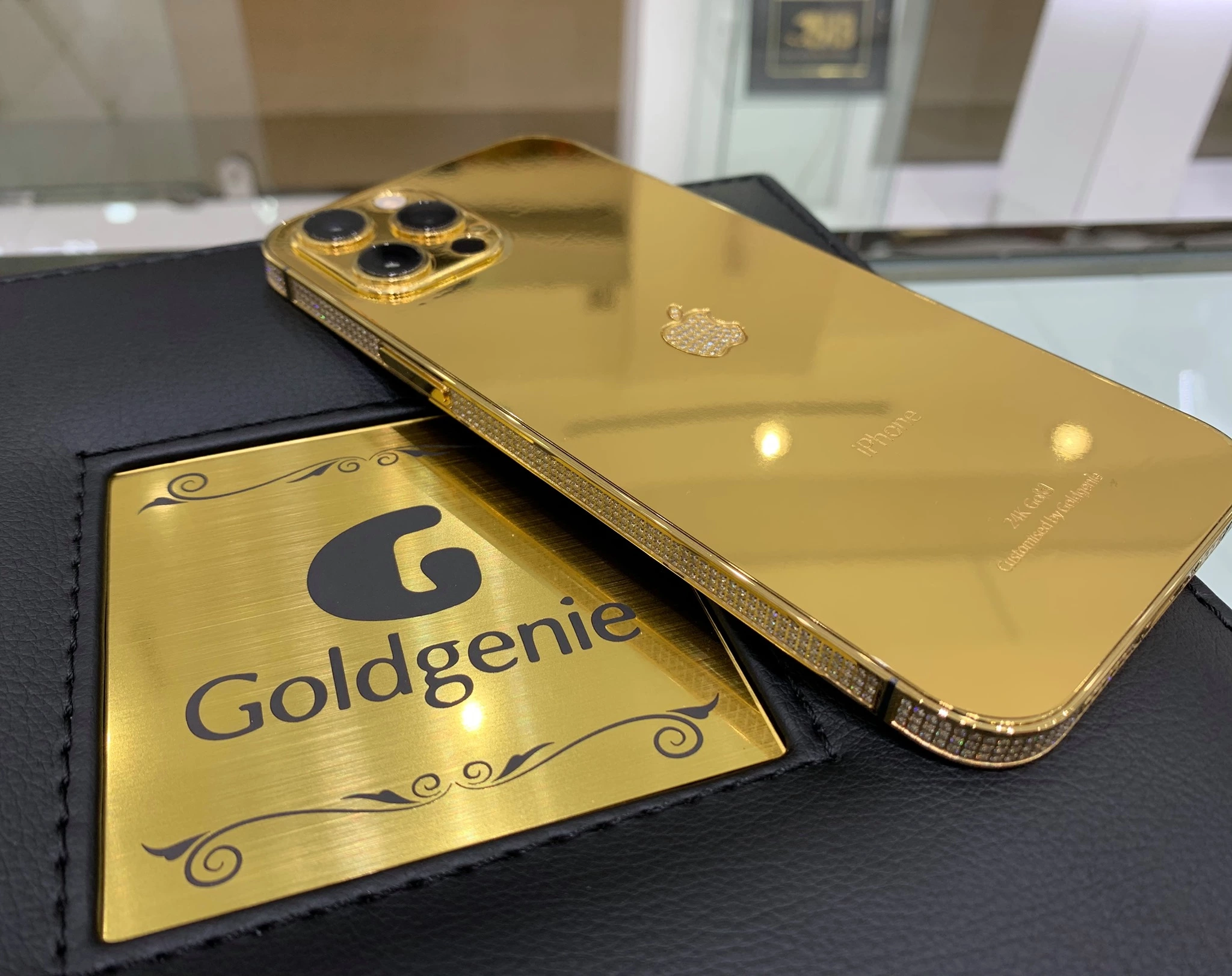24k Gold iPhone with diamonds